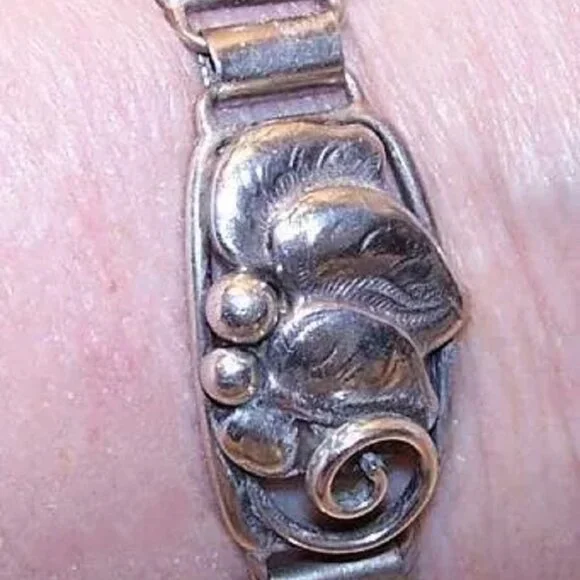 JosKahn Denmark Danish Modern Sterling Silver Link Bracelet - Stylized Florals